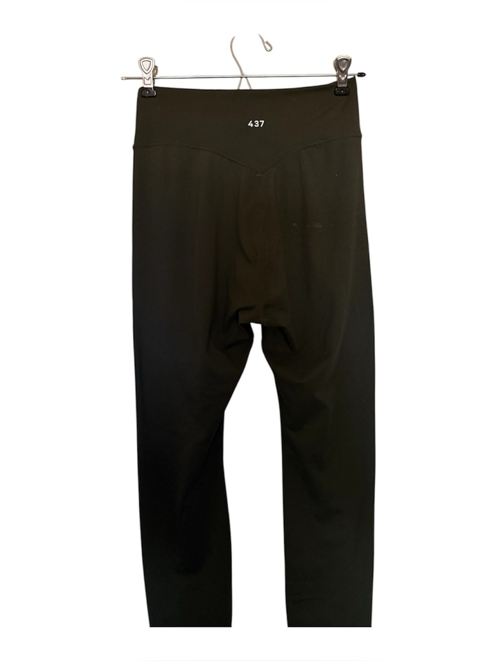 437 Four Three Seven V Leggings - Picture 6 of 7